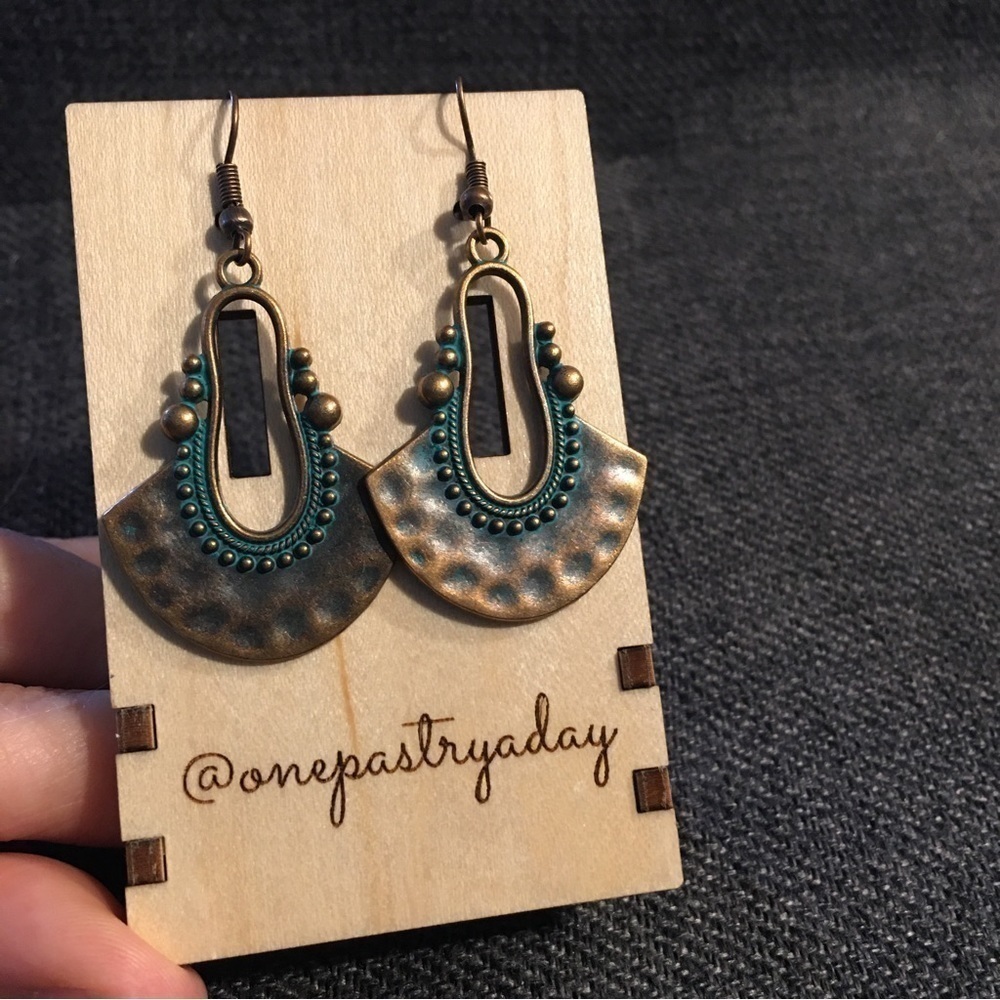 Boho, Western Flair Fashion Dangle Hammered Metal Earrings, Cooper, Turquoise - Picture 1 of 14